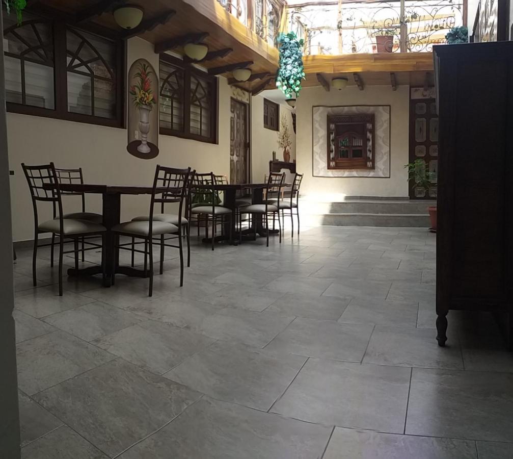 Hotel San Antonio กูเอ็งกา ภายนอก รูปภาพ