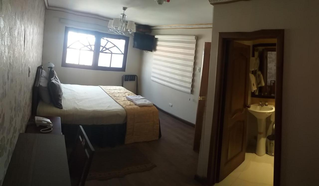 Hotel San Antonio กูเอ็งกา ภายนอก รูปภาพ